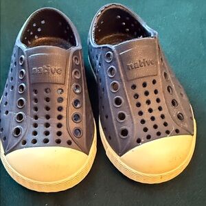 Native Shoes Kids Blue and White Slip-On Sneakers, like new condition 💙💙